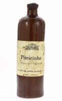 Lote 211 - BAGACEIRA PITEIRINHA - Garrafa Cerâmica de Bagaceira Preparada, Soc. Com. Abel Pereira da Fonseca, Lisboa, (1000ml - 45%vol.)