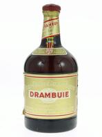 Lote 242 - LICOR DRAMBUIE - Garrafa de Licor, The Isle of Skye Liqueur, Drambuie Prince Charles Edward's Liqueur, Escócia, (1000ml - 40%vol.)