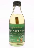 Lote 357 - AGUARDENTE BRANQUINHA - Garrafa de Aguardente, Cana de Açúcar da Madeira, J. Faria & Filhos, Funchal, Madeira, (950ml - 50%vol.)