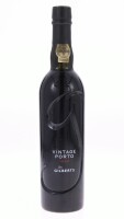 Lote 72 - PORTO GILBERTS VINTAGE 1999 - Garrafa de Vinho do Porto, Vintage 1999, Gilberts & Cª, Vila Nova de Gaia, (500ml - 20%vol.)