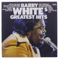 Lote 16 - BARRY WHITE - "GREATEST HITS" - Disco de vinil, LP de 33 rpm, de 1975. Capa em bom estado e disco com sinais de pouco uso.