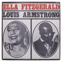 Lote 170 - ELLA FITZGERALD E LOUIS ARMSTRONG - "GREATEST HITS" - Disco de vinil, LP de 33 rpm, de 1971. Capa em bom estado, com sinais de armazenamemto e disco com poucos sinais de uso