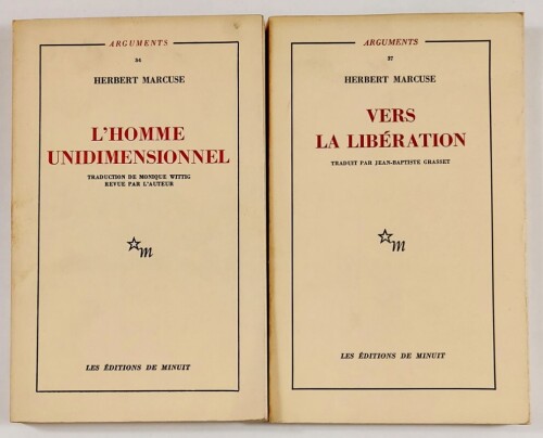 Lote 14 - L'HOMME UNIDIMENSIONNEL. ESSAI SUR L'IDÉOLOGIE DE LA SOCIÉTÉ INDUSTRIELLE AVANCÉE; VERS LA LIBÉRATION, AU-DELA DE L'HOMME UNIDIMENSIONNEL. 2 OBRAS - Herbert Marcuse, Paris, Les Éditions de Minuit, 1968; 1969. 2 obras. Encadernações editoriais em