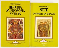 Lote 97 - HISTÓRIA DA FILOSOFIA OCULTA; SETE O NÚMERO DA CRIAÇÃO. 2 OBRAS - Alexandrian, Lisboa, Edições 70; Colecção Esfinge, [s.d.]. 2 obras. Conjunto difícil de reunir. Obras muito apreciadas e procuradas. Encadernações editoriais em brochura. Nota: oc