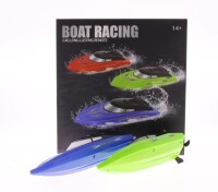 Lote 103 - BOAT RACING - Conjunto de 2 barcos telecomandados, modelo RH701, 2.4G Long-Lasting Remote, fabricante Runhu Toys Factory, cor azul e verde com 2 comandos, manual de instruções, baterias e cabos de ligação, para 14+ anos. Dim: 20 cm (barcos). No