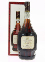 Lote 506 - PORTO REAL COMPANHIA VELHA 10 ANOS - Garrafa de Vinho Porto, Royal Oporto, Tawny, Aged 10 Years, Real Companhia Velha, (750ml - 20%vol.). Nota: em caixa de cartão original