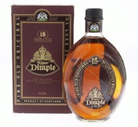 Lote 464 - WHISKY DIMPLE 15 ANOS- Garrafa de Whisky, Fine Old Original, 15 Years Old, De Luxe Scotch Whisky, Escócia, (1000ml - 43%vol). Nota: em caixa de cartão original