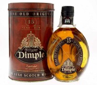 Lote 490 - WHISKY DIMPLE 15 ANOS- Garrafa de Whisky, Fine Old Original, 15 Years Old, De Luxe Scotch Whisky, Escócia, (700ml - 40%vol). Nota: em caixa de metal original