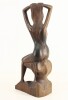 Lote 107 - ESCULTURA EM MADEIRA - Representando figura feminina desnuda com feições orientais. Dim: 36 cm. Nota: apresenta colagem de um braço - 4