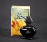 Lote 243 - ISABELLE LANCRAY, FRASCO DE PERFUME - Eau de Toilette "Folle Ivresse", 50 ml. Nota: sem uso, em caixa original