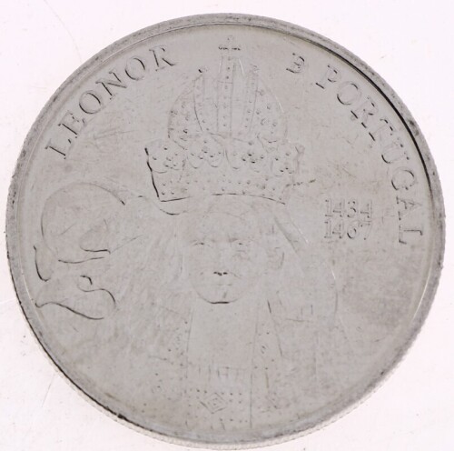 Lote 18 - PORTUGAL, MOEDA DE 5 EUROS EM CUPRONÍQUEL, ANO 2014 - Moeda da República Portuguesa comemorativa dedicada à Rainha D. Leonor de Portugal. Dim: 30 mm (diâmetro). Moeda idêntica à venda por € 15. Nota: sem classificação atribuída pela Oportunity L