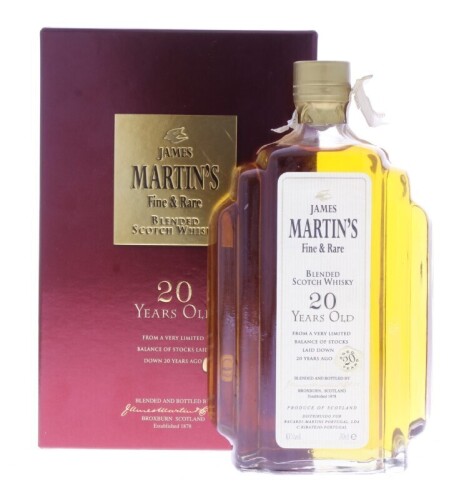 Lote 6 - WHISKY JAMES MARTIN'S 20 ANOS - Garrafa de Whisky, Fine & Rare, 20 Years Old, Blended Scotch Whisky, Escócia (700ml - 43%vol). Nota: garrafa idêntica à venda por € 844.50. Em caixa de cartão original. Consultar valor indicativo em https://www.gar