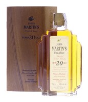 Lote 10 - WHISKY JAMES MARTIN'S 20 ANOS - Garrafa de Whisky, Fine & Rare, 20 Years Old, Blended Scotch Whisky, Escócia (700ml - 43%vol). Nota: garrafa idêntica à venda por € 844.50. Em caixa de madeira original. Consultar valor indicativo em https://www.g