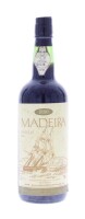 Lote 11 - MADEIRA PERESTRELLO 1880 - Garrafa de Vinho da Madeira, Sercial Seco, 1880, Engarrafado por Perestrello & Cia, Funchal, para BANIF banco Internacional do Funchal, (750ml - 22%vol.). Nota: garrafa idêntica à venda por € 529.95. Consultar valor in