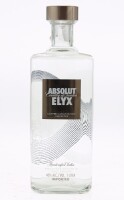 Lote 87 - VODKA ABSOLUT ELYX - Garrafa de Vodka, Country of Sweden, Copper Catalyzation Perfected, Hadcrafted Vodka, Suécia, (1000ml - 40%vol.). Nota: garrafa idêntica à venda por €60.20. Consultar valor indicativo em https://silvaecosme.pt/product/vodka-