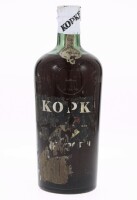 Lote 99 - PORTO KOPKE - Garrafa de Vinho do Porto, Aloirado Claro Doce, C.N. Kopke, Vila Nova de Gaia, (750ml). Nota: rótulo danificado