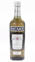 Lote 116 - RICARD PASTIS DE MARSEILLE - Garrafa de Aperitif Anisé, Pastis de Marseille, Ricard, França, (700ml - 45%vol.)