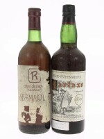 Lote 138 - GARRAFAS DE VINHO LICOROSO - 2 garrafas de Vinho Licoroso sendo 1 de Adega Cooperativa do Cartaxo e 1 de Licoroso Abafado Sesmarias, (750ml)