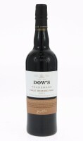 Lote 179 - PORTO DOW'S - Garrafa de Vinho do Porto, Trademark, Finest Reserve Port, Symington Family Estates, Vila Nova de Gaia, (750ml - 20%vol.)