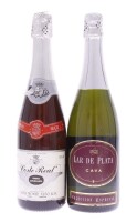 Lote 182 - GARRAFAS DE ESPUMANTE - 2 garrafas dde Vinho Espumante sendo 1 garrafa de Corte Real Meio Seco, Caves Monte Alto, Águeda, (750ml - 10,5%vol.) e 1 garrafa de Cava Lar de Plata, Seleccion Especial, Brut Nature, Espanha, (750ml - 12%vol.)