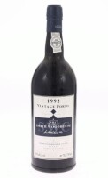 Lote 265 - PORTO SMITH WOODHOUSE VINTAGE 1992 - Garrafa de Vinho do Porto, Vintage 1992, engarrafado em 1994, Smith Woddhouse & Cº, (750ml - 20%vol.) Nota: garrafa idêntica à venda por € 49. Consultar valor indicativo em https://www.garrafeiranacional.com