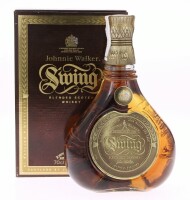 Lote 393 - WHISKY SWING - Garrafa de Whisky, Johnnie Walker Swing, Blended Scotch Whisky, John Walker & Sons, Escócia, (700ml - 43%vol.). Nota: garrafa dos anos 1980s. Em caixa de cartão original