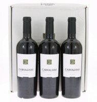 Lote 435 - CARVALHAS 2022 - 3V garrafas de Vinho Branco, DOC Douro 2022, Real Companhia Velha, Vila Nova de Gaia, (750ml - 13%vol.). Conjunto com um valor de venda de € 100. Nota: em caixa de cartão. Consultar valor indicativo em https://t.ly/LTAGG