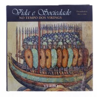 Lote 101 - VIDA E SOCIEDADE NO TEMPO DOS VIKINGS, LIVRO - Por AA VV, Edição Portuguesa da Editorial Verbo 2001. Encadernação editorial com sobrecapa. Dim: 26x26 cm