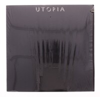 Lote 100 - UTOPIA - "THE REST IS SILENCE" - Disco de vinil, LP de 33 rpm, de 1983, editora Passport/Utopia, capa em bom estado (com um pequeno corte) com proteção de plástico original e disco sem sinais de uso. Editado nos Estados Unidos da América