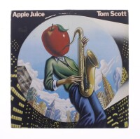 Lote 242 - TOM SCOTT - "APPLE JUICE" - Disco de vinil, LP de 33 rpm, de 1981, editora CBS.. Capa com sinais de armazenamento e disco sem sinais de uso. Fabricado e editado na Holanda