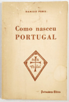 Lote 127 - COMO NASCEU PORTUGAL - Damião Peres, Porto, Portucalense Editora, 1970. Encadernação editorial em brochura. Nota: carimbo de oferta; desgaste nas capas; miolo limpo