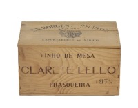 Lote 29 - LELLO FRASQUEIRA 1975 - 12 garrafas de Vinho Clarete, Frasqueira 1975, Sociedade dos Vinhos Borges & Irmão, (750ml - 11%vol.). Nota: garrafa idêntica foi vendida por € 25 na Oportunity Leilões pelo que este lote terá um valor de cerca de € 300. 