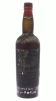 Lote 41 - PORTO QUINTA DA ROEDA VINTAGE 1967 - Garrafa de Vinho do Porto, Vintage 1967, engarrafado em 1969, Croft & Cª, (750ml). Nota: garrafa idêntica à venda por € 149. Consultar valor indicativo em https://t.ly/J_LBB