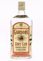 Lote 93 - GIN GORDON'S - Garrafa de Gin, Dry Gin, Distillery London, Tanqueray, Gordon & Cº, (750ml). Nota: garrafa antiga