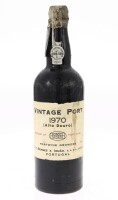 Lote 113 - PORTO BORGES VINTAGE 1970 - Garrafa de Vinho do Porto, Vintage Port 1970, Alto Douro, S.V. Borges & Irmão, (750ml). Nota: garrafa idêntica à venda por € 195. Consultar valor indicativo em https://acasagarrafeira.pt/produto/borges-vintage-1970/