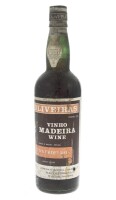 Lote 347 - MADEIRA D'OLIVEIRAS - Garrafa de Vinho da Madeira, Old Verdelho, Pereira D'Oliveira Vinhos, Funchal, (700ml - 18,5%vol.)