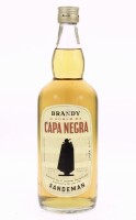 Lote 420 - BRANDY O HOMEM DA CAPA NEGRA - Garrafa de Brandy, Capa Negra, Sandeman & Cª, (1000ml aprox.)