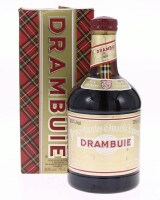 Lote 443 - LICOR DRAMBUIE - Garrafa de Licor, The Isle of Skye Liqueur, Drambuie Prince Charles Edward's Liqueur, Escócia, (700ml - 40% vol.). Nota: em caixa de cartão original