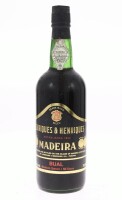 Lote 474 - MADEIRA HENRIQUES & HENRIQUES - Garrafa de Vinho da Madeira, Bual, Medium Sweet, Henriques & Henriques, Madeira, (750ml - 19%vol.)