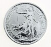 Lote 28 - GRÃ-BRETANHA, MOEDA 2 LIBRAS "BRITANIA" EM PRATA PROOF 999, ANO 2019 - Moeda de Elizabeth II de 2 Pounds 1 Ounce pure Silver 999 Britannia. Peso: 32,54 g (1.04 onça). Dim: 40 mm (diâmetro). Nota: apresentada em alvéolo próprio. Sem classificação - 3