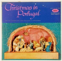 Lote 91 - TRIO ODEMIRA E O CORO SALESIANO DE MOGOFORES DISCO DE VINIL CHRISTMAS IN PORTUGAL - LP editado em 1958 pela Capital Records USA, com o código T10166. Capa com pequenos sinais de uso, disco novo e nunca tocado