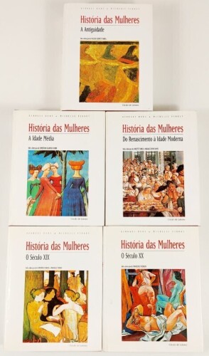 Lote 68 - HISTÓRIA DAS MULHERES: A ANTIGUIDADE; A IDADE MÉDIA; DO RENASCIMENTO À IDADE MODERNA; O SÉCULO XIX; O SÉCULO XX. 5 VOLS - dir. Georges Duby; Michelle Perrot; cada volume sob a direcção respectivamente de Pauline Schmitt Pantel; Christiane Klapis