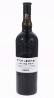 Lote 26 - PORTO TAYLOR'S VINTAGE 2016 - Garrafa de Vinho do Porto, Vintage 2016, engarrafado em 2018, Quinta & Vineyard Bottlers, Vila Nova de Gaia, (750ml - 20,5%vol.). Nota: garrafa idêntica à venda por € 155. Consultar valor indicativo em https://garra