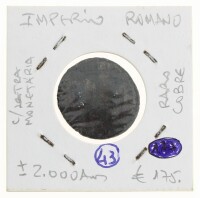 Lote 59 - MOEDA DO IMPÉRIO ROMANO - Moeda em cobre com cerca de 2000 anos com letra monetária. Dim: 23 mm (diâmetro aprox.). Nota: sem classificação atribuída pela Oportunity Leilões, cabe ao licitante atribuir a classificação e a valorização que entender