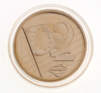 Lote 164 - CIDADE DO VATICANO, MOEDA DE FANTASIA DE 2 CÊNTIMOS, ANO 2006 - Moeda de fantasia em cobre de 2006. Dim: 25,6 mm (diâmetro). Nota: sem classificação atribuída pela Oportunity Leilões, cabe ao licitante atribuir a classificação e a valorização q