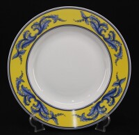 Lote 126 - VISTA ALEGRE, PRATO EM PORCELANA - Prato de sopa marcado na base, decoração "Salina" a azul e amarelo. Dim: 23 cm