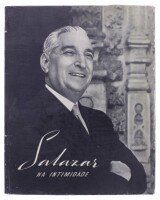 Lote 2 - "SALAZAR NA INTIMIDADE", LIVRO - por Dr. Frederic P. Marjay e António Rosa Casaco (fotografia), de 1954, edição Dr. Marjay, capa dura, ilustrado. Nota: com sinais de uso e armazenamento