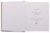 Lote 74 - "LIVRE DÓR DE L` ÉCOLE NATIONALE SUPÉRIEURE DE L`AÉRONAUTIQUE 1909-1959", LIVRO - edição Ministério das Forças Armadas, capa dura, ilustrado. Nota: com sinais de uso e armazenamento - 2