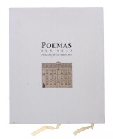 Lote 153 - "POEMAS", LIVRO - por Ruy Belo, edição Presença, de 1993, de capa brochura e com cd selado. Nota: com sinais de armazenamento