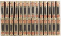 Lote 445 - GRANDE ENCICLOPÉDIA PORTUGUESA E BRASILEIRA, LIVROS - Conjunto de 23 volumes e os Livros do ano 1988, 1989, 1990 e 2 volumes de actualizações da obra editada em 40 volumes ilustrada com cerca de 158000 gravuras e 400 estampas, . Editora: Edito